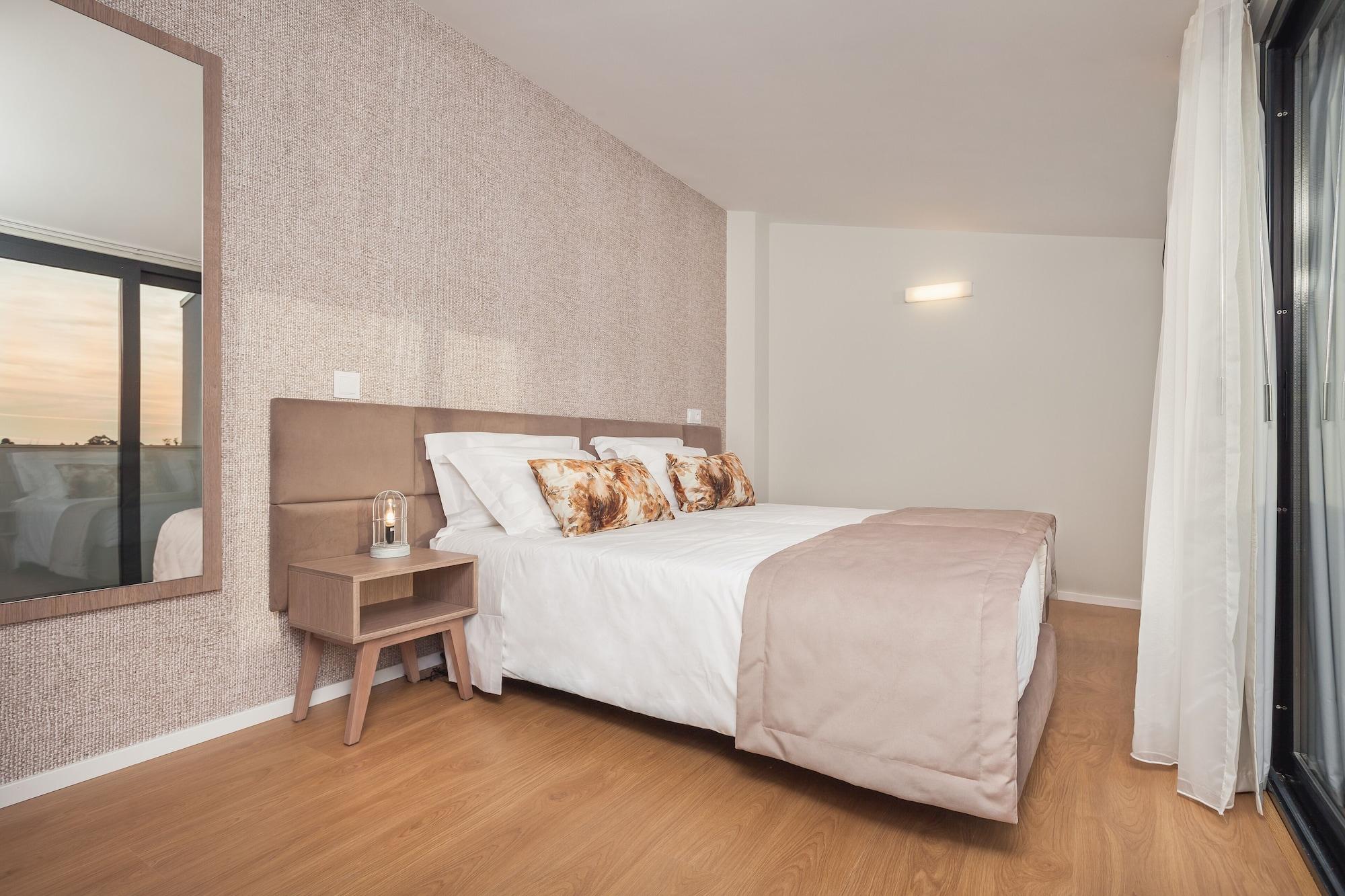 Essence Marianos Hotel 4*
